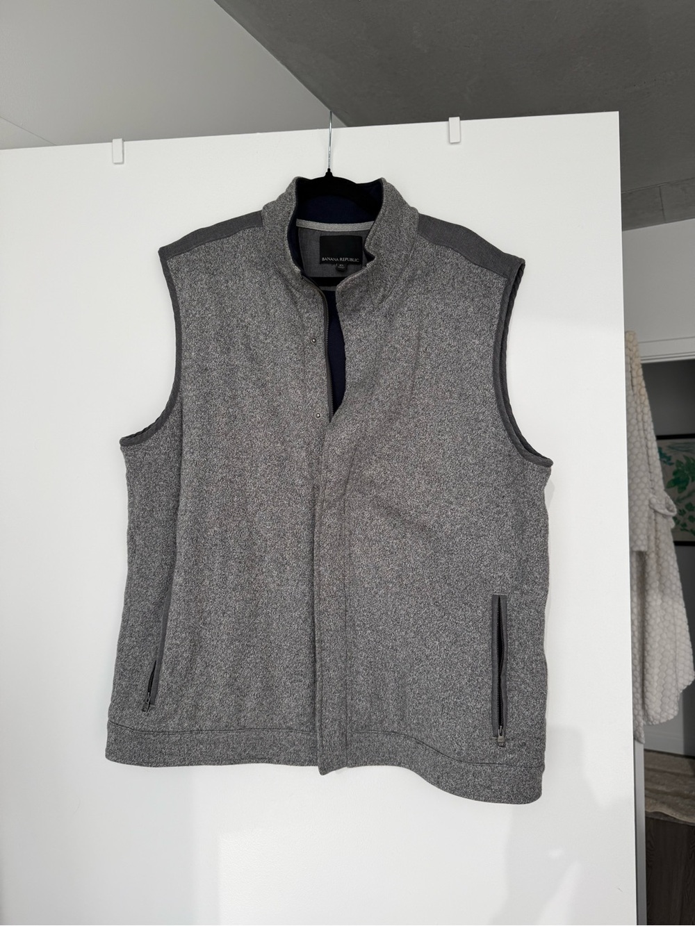 Banana Republic Gray Quilted Vest with Zip Pockets
